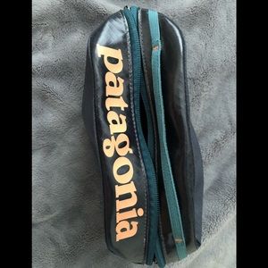 Patagonia Hole Cube Overnight bag